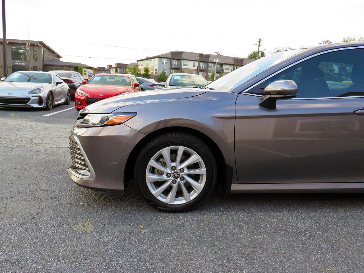 Toyota Camry LE Auto (Natl) 2024