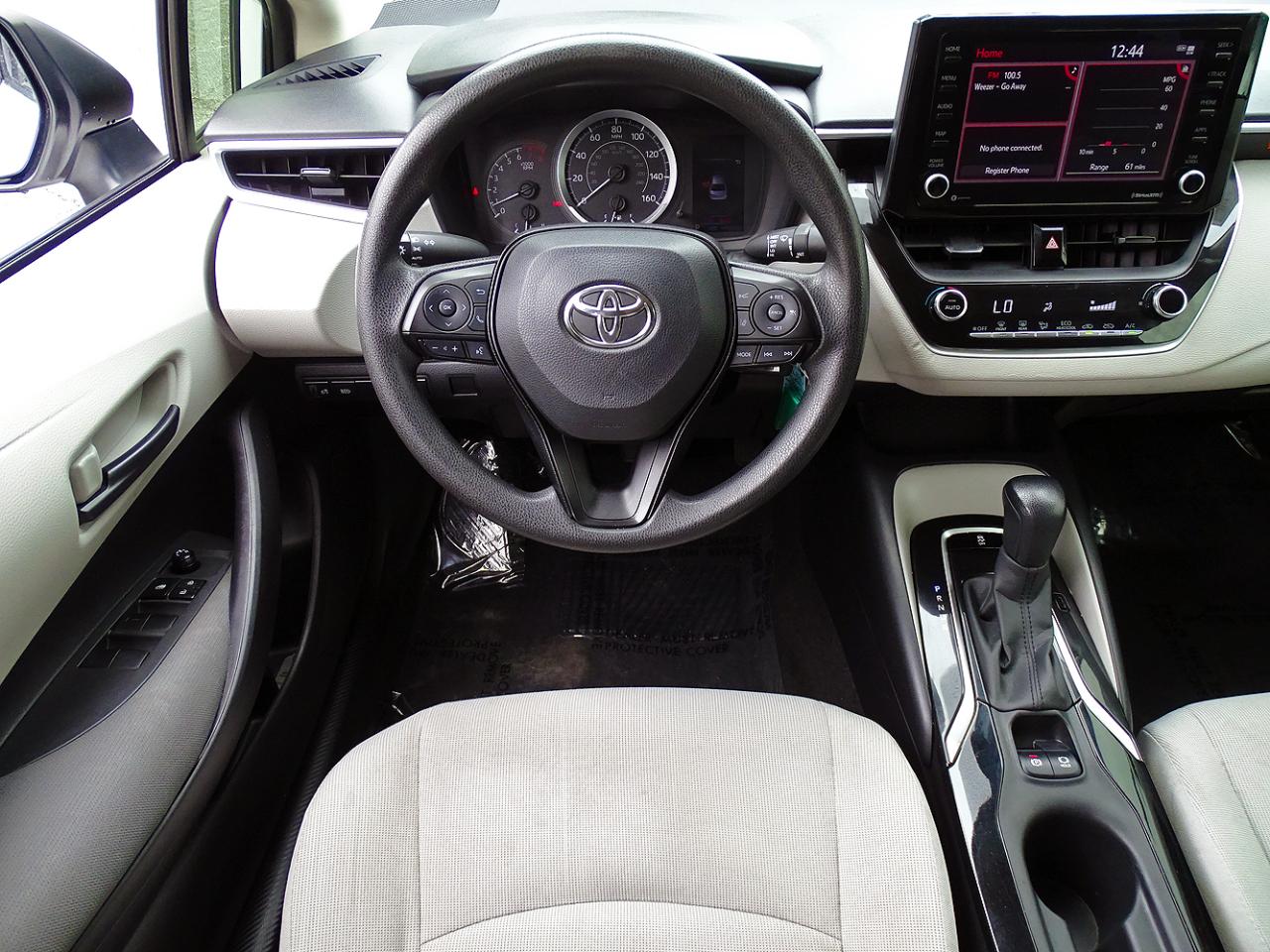 Toyota Corolla LE CVT (Natl) 2022