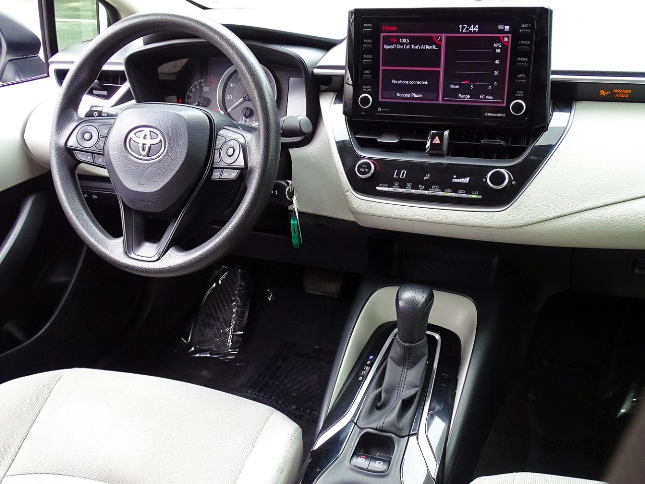 Toyota Corolla LE CVT (Natl) 2022