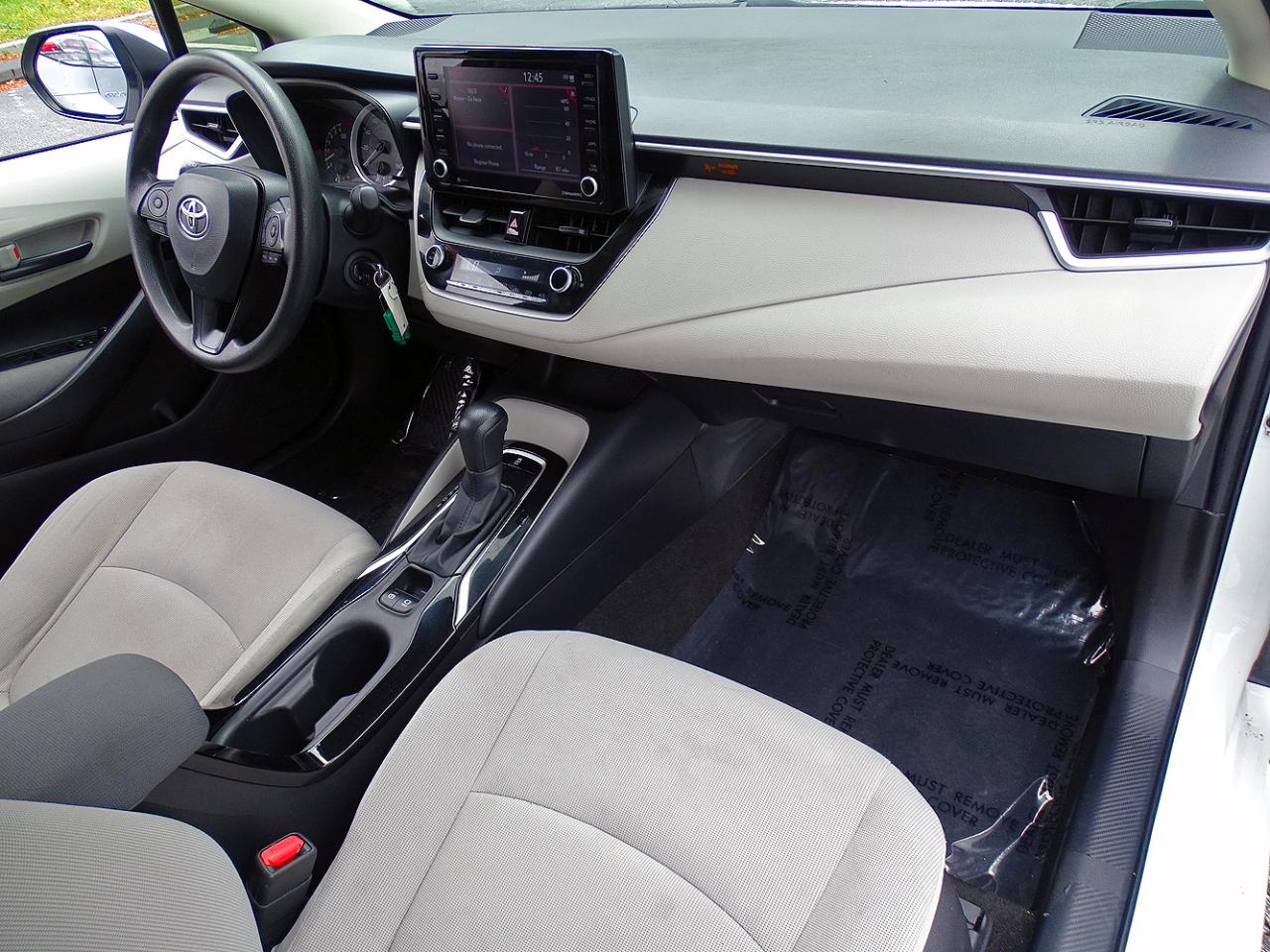 Toyota Corolla LE CVT (Natl) 2022