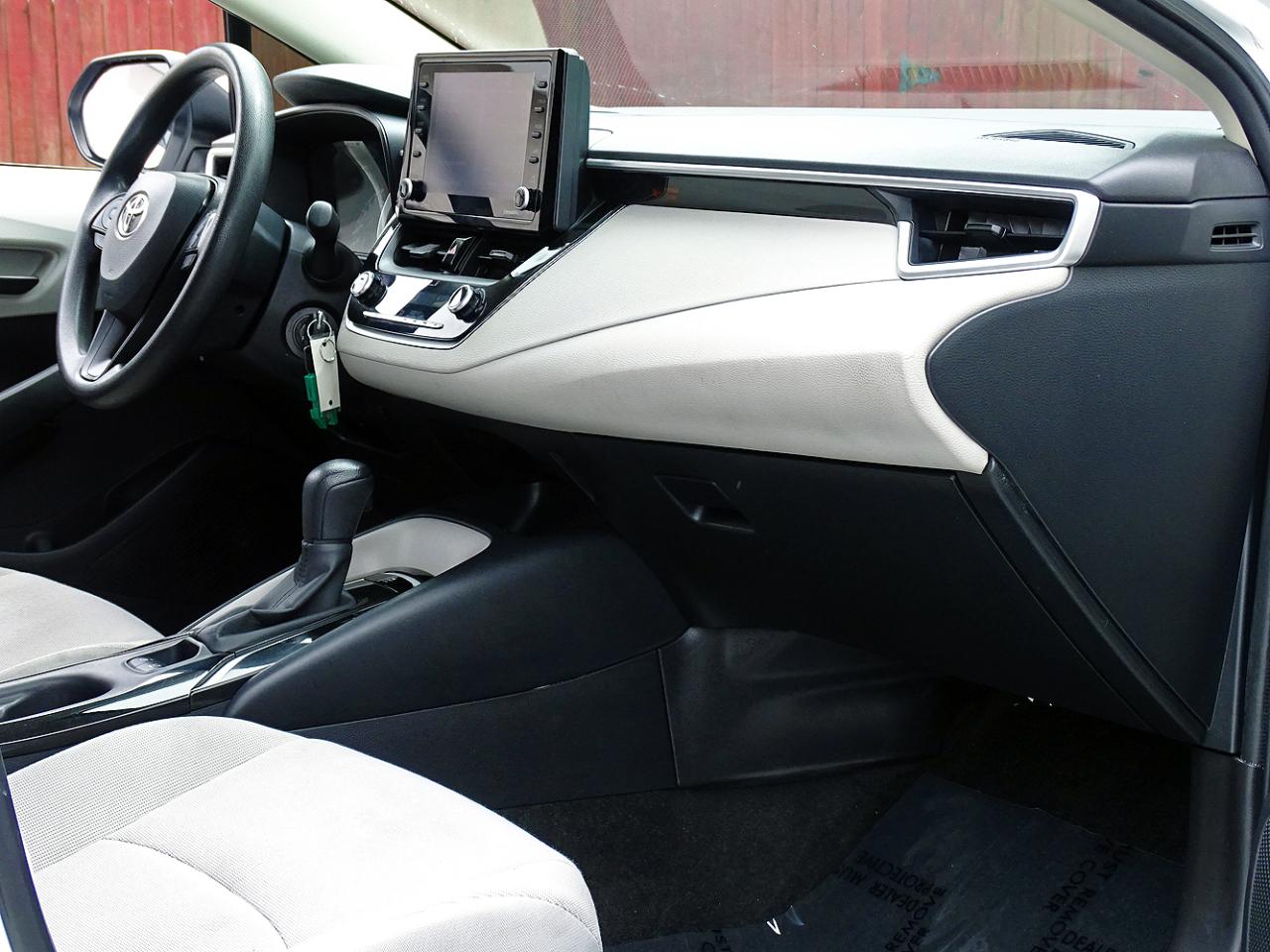 Toyota Corolla LE CVT (Natl) 2022