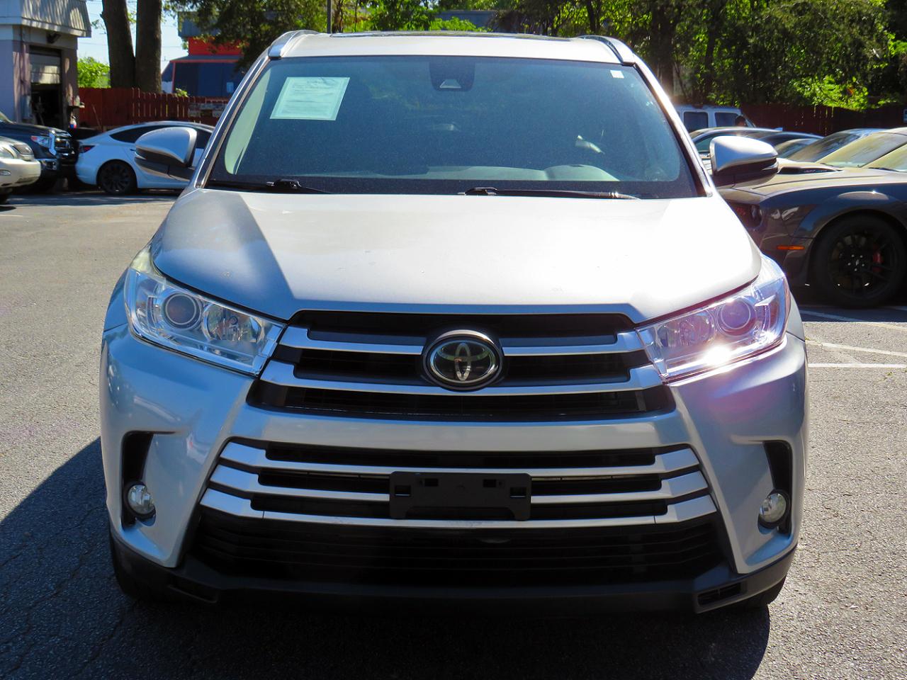 Toyota Highlander XLE V6 FWD (Natl) 2018