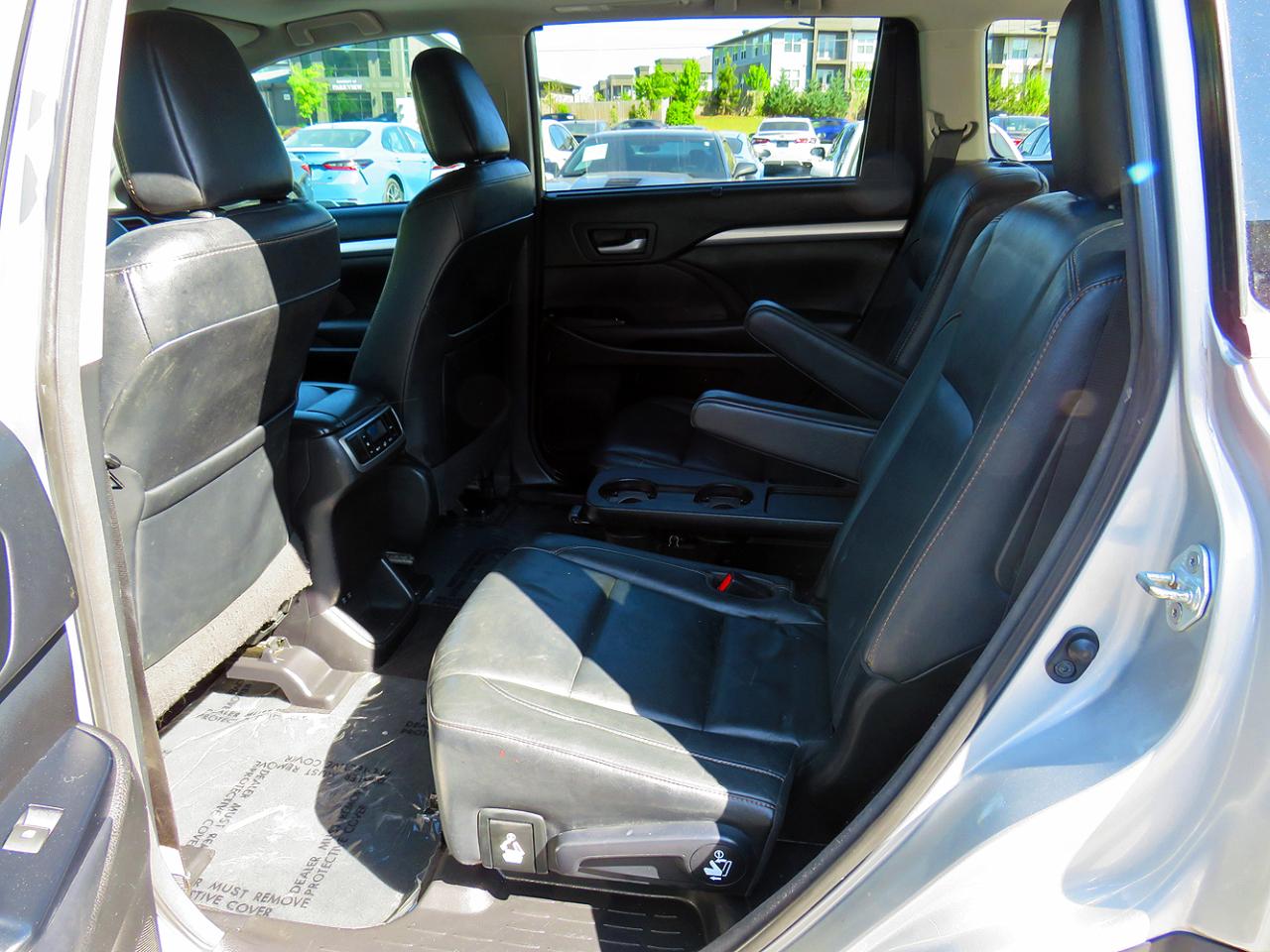 Toyota Highlander XLE V6 FWD (Natl) 2018