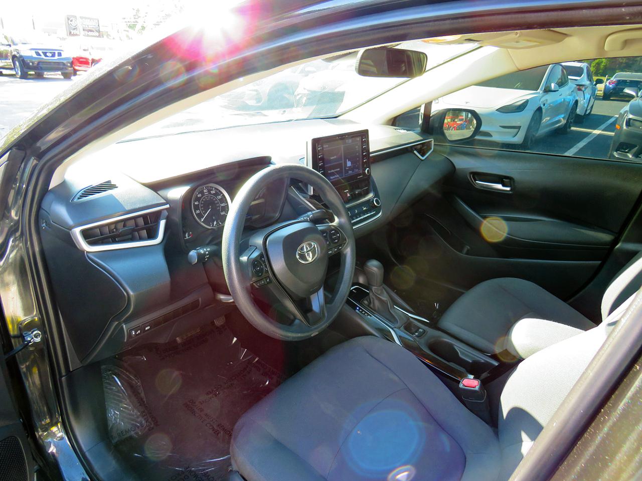 Toyota Corolla LE CVT (Natl) 2021