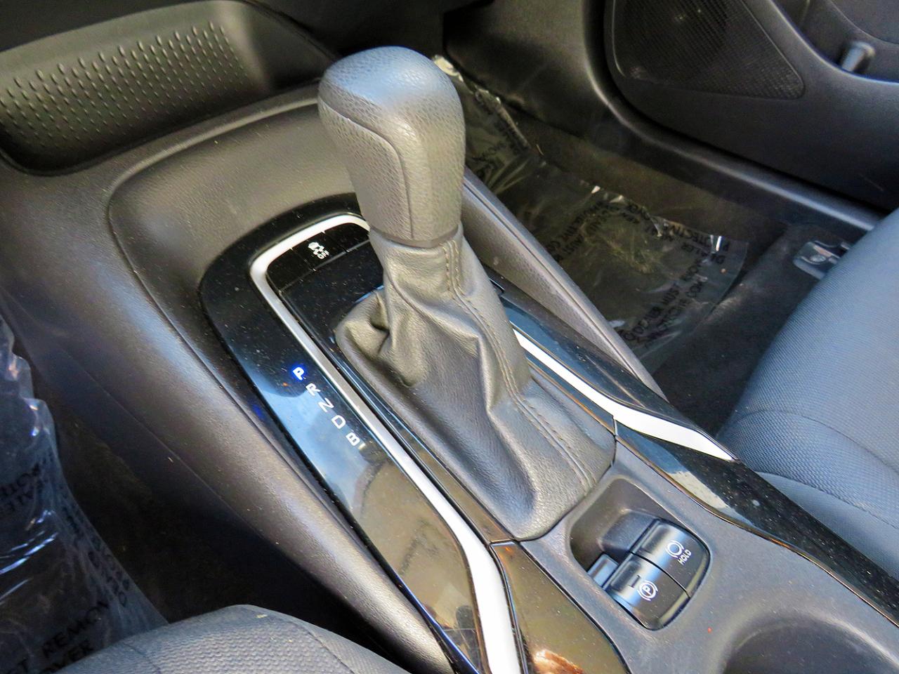 Toyota Corolla LE CVT (Natl) 2021