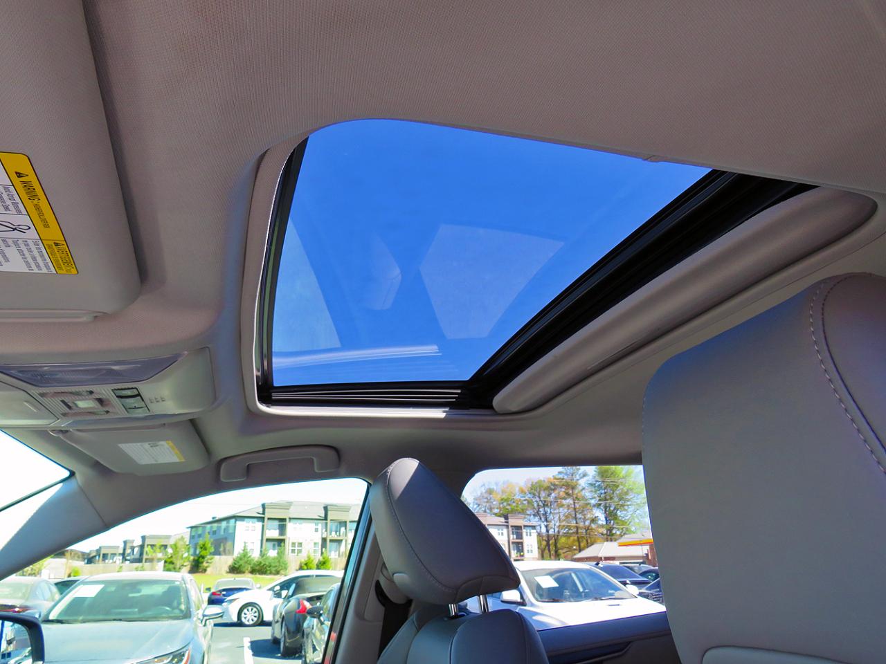 Toyota RAV4 Hybrid Limited AWD (Natl) 2019