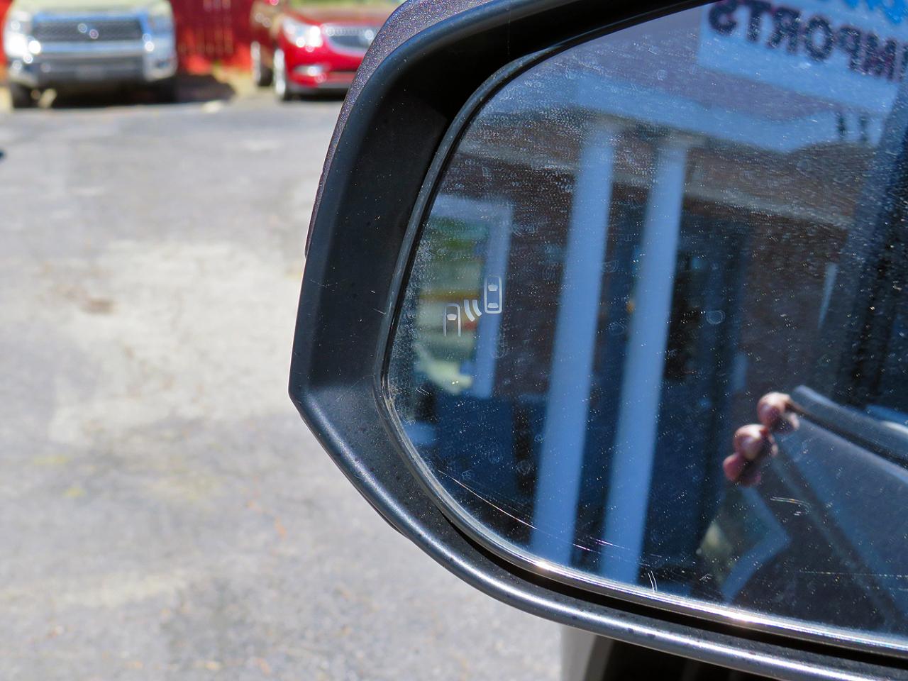 Toyota RAV4 Hybrid Limited AWD (Natl) 2019