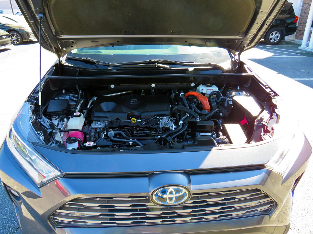 Toyota RAV4 Hybrid Limited AWD (Natl) 2019