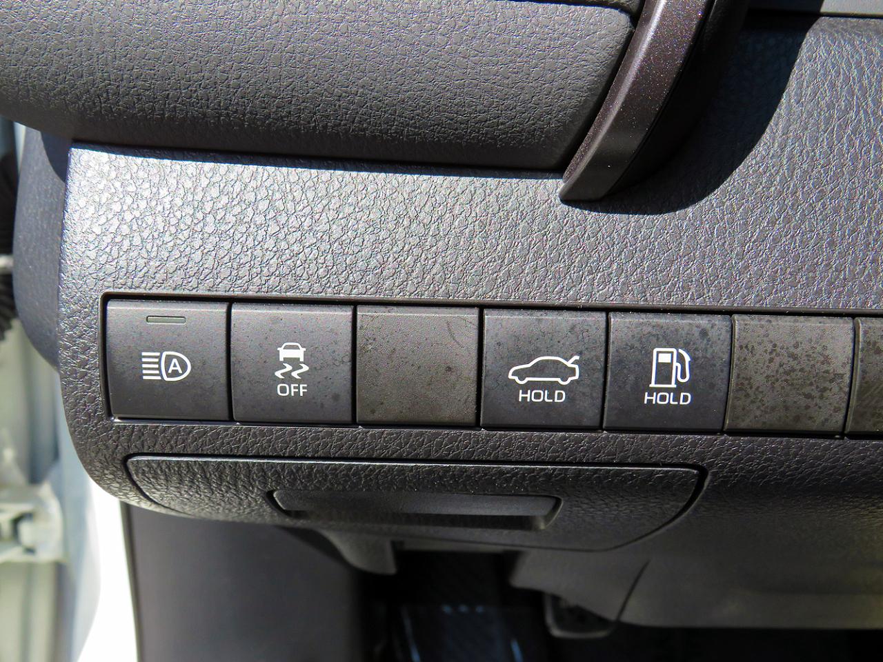 Toyota Camry SE Nightshade Auto (Natl) 2022