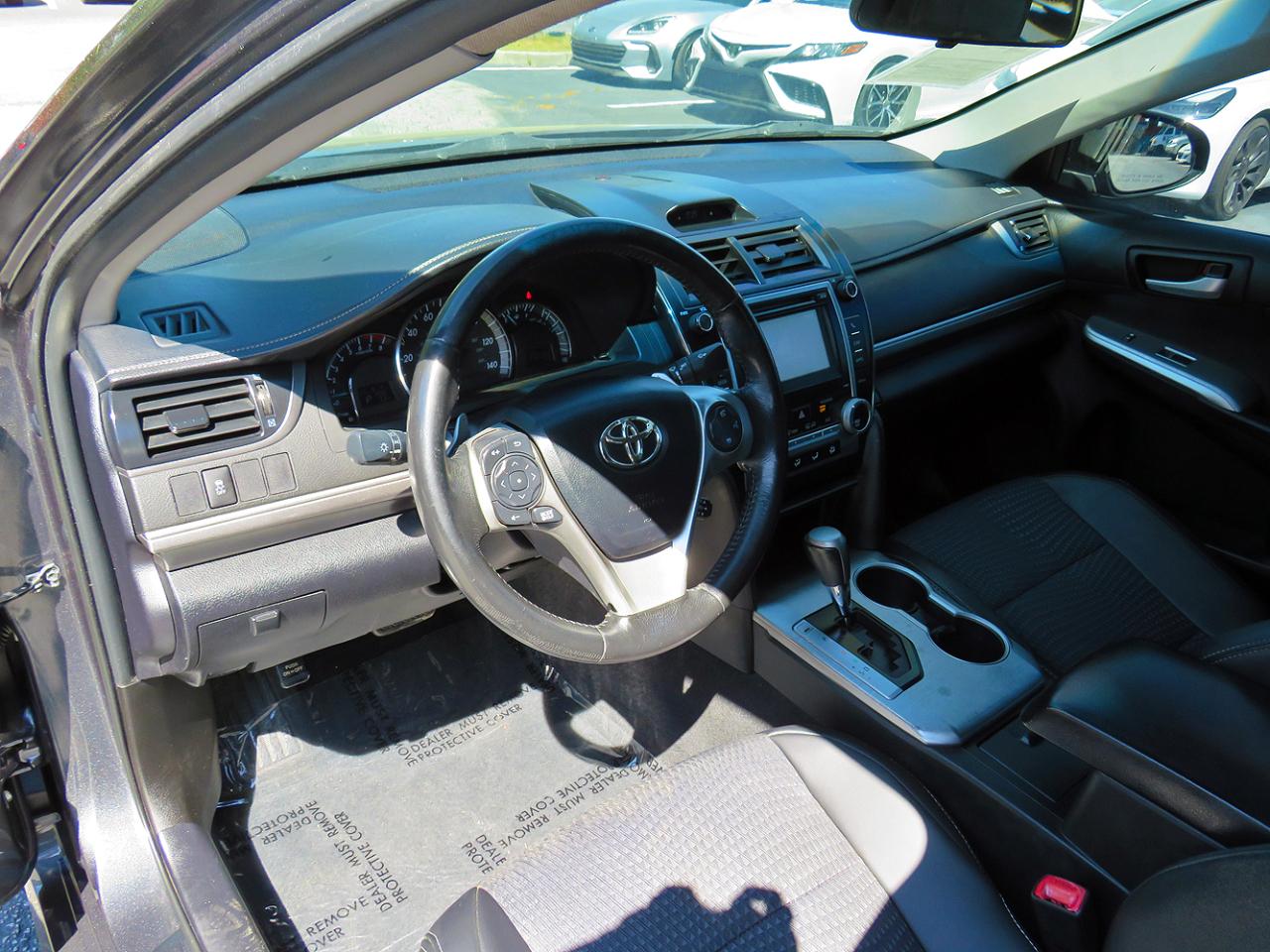 Toyota Camry 4dr Sdn I4 Auto SE Sport Limited Edition (Natl) 2012