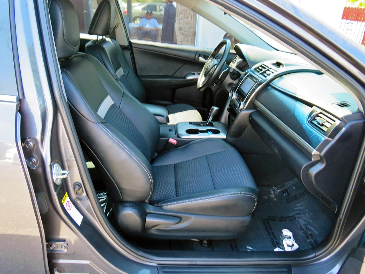 Toyota Camry 4dr Sdn I4 Auto SE Sport Limited Edition (Natl) 2012