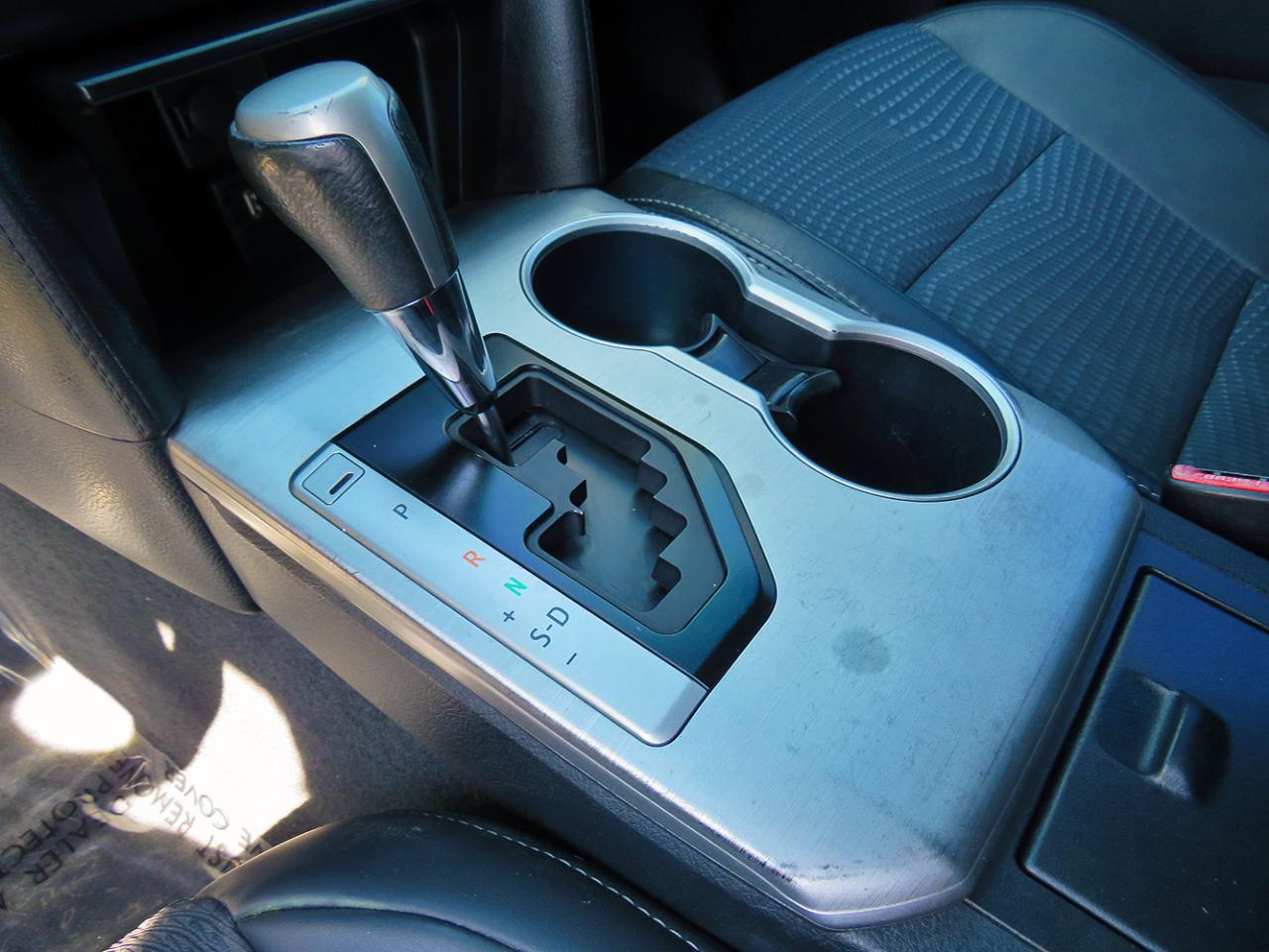 Toyota Camry 4dr Sdn I4 Auto SE Sport Limited Edition (Natl) 2012