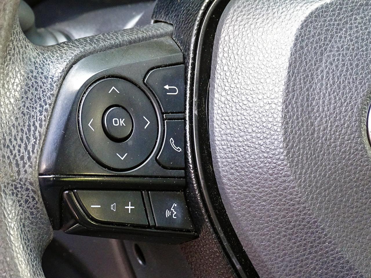 Toyota Corolla Hybrid LE CVT (Natl) 2020