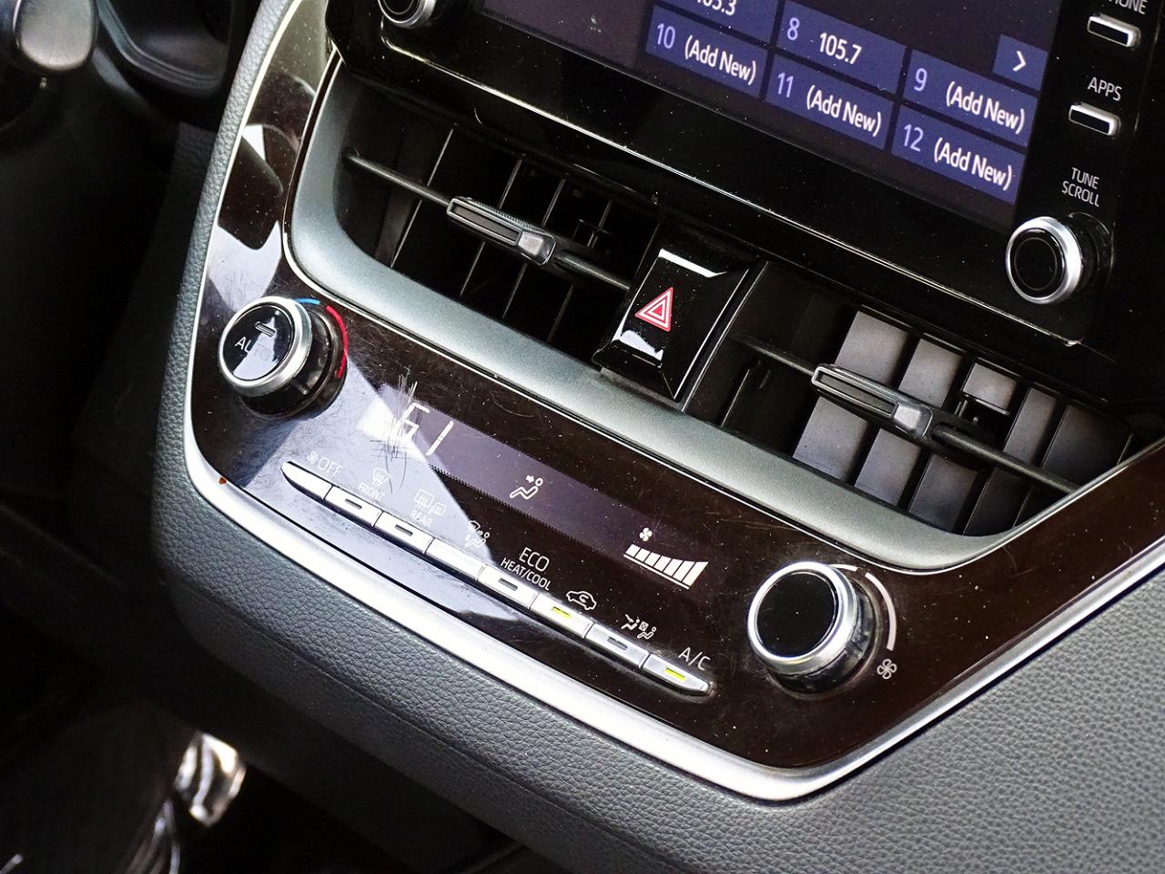 Toyota Corolla Hybrid LE CVT (Natl) 2020