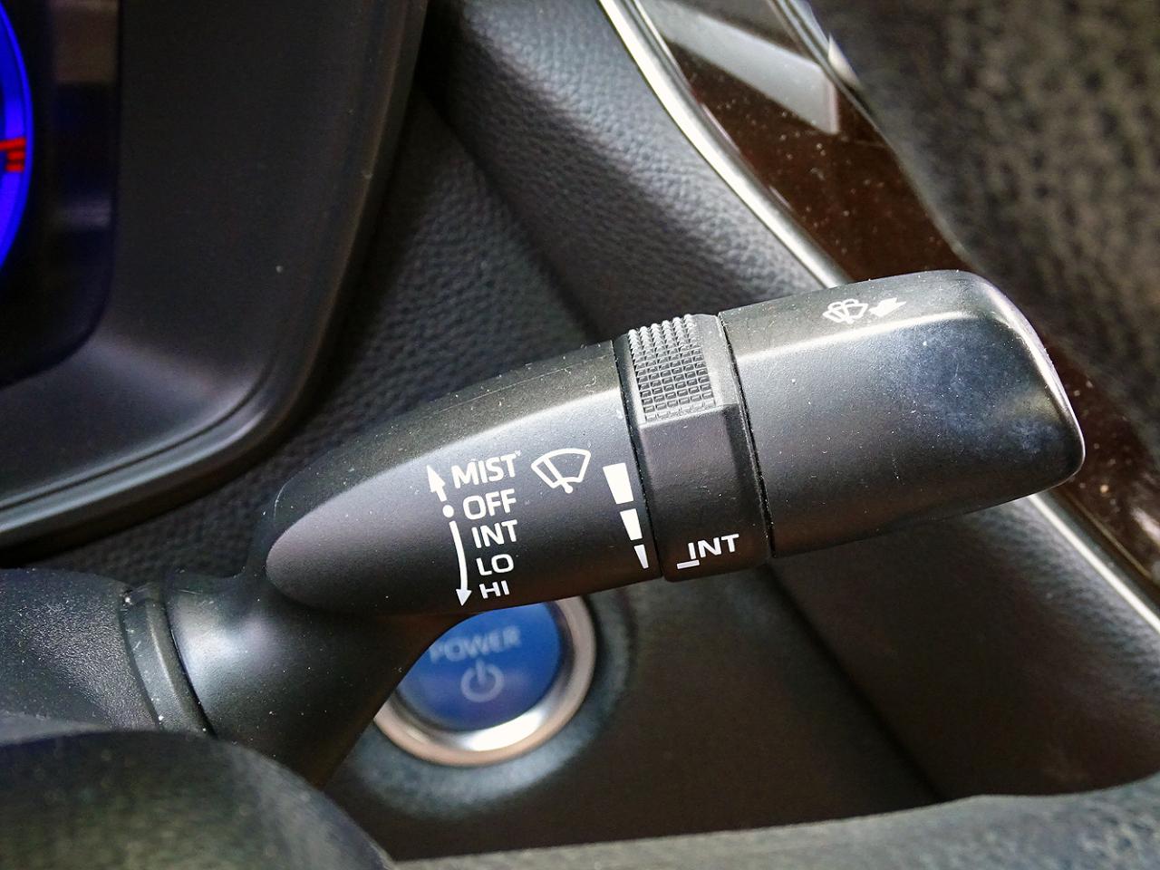 Toyota Corolla Hybrid LE CVT (Natl) 2020