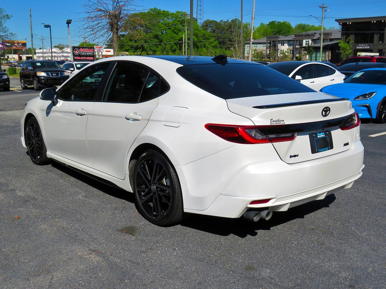 Toyota Camry Hybrid XSE Auto 2025