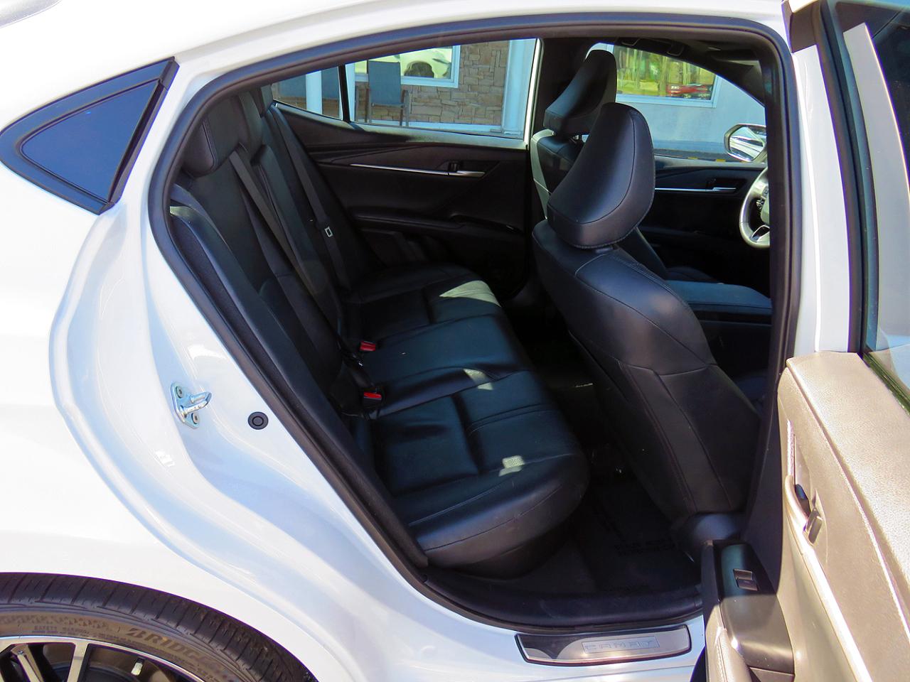 Toyota Camry Hybrid XSE Auto 2025