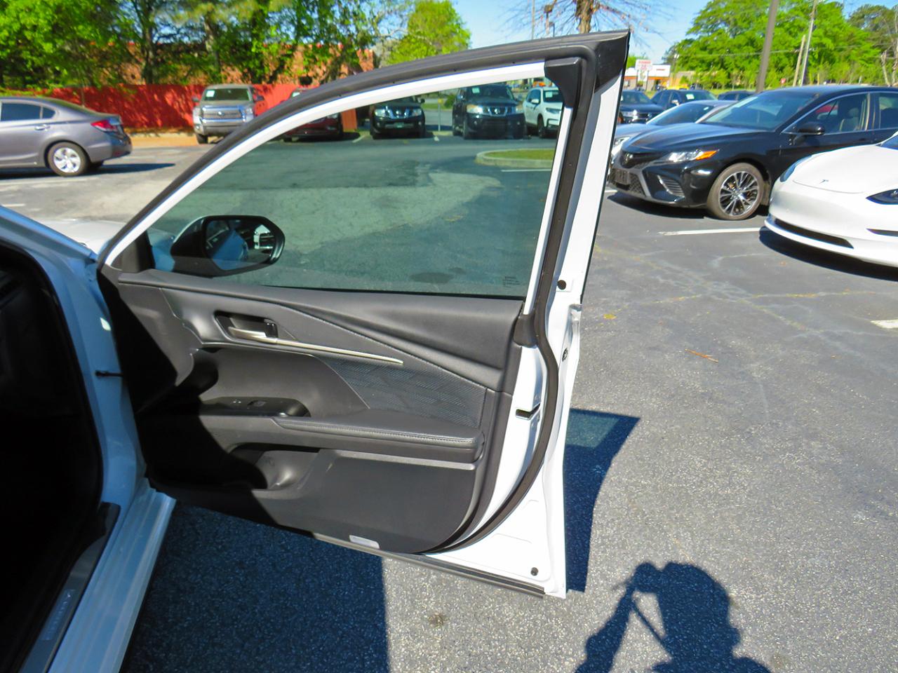 Toyota Camry Hybrid XSE Auto 2025