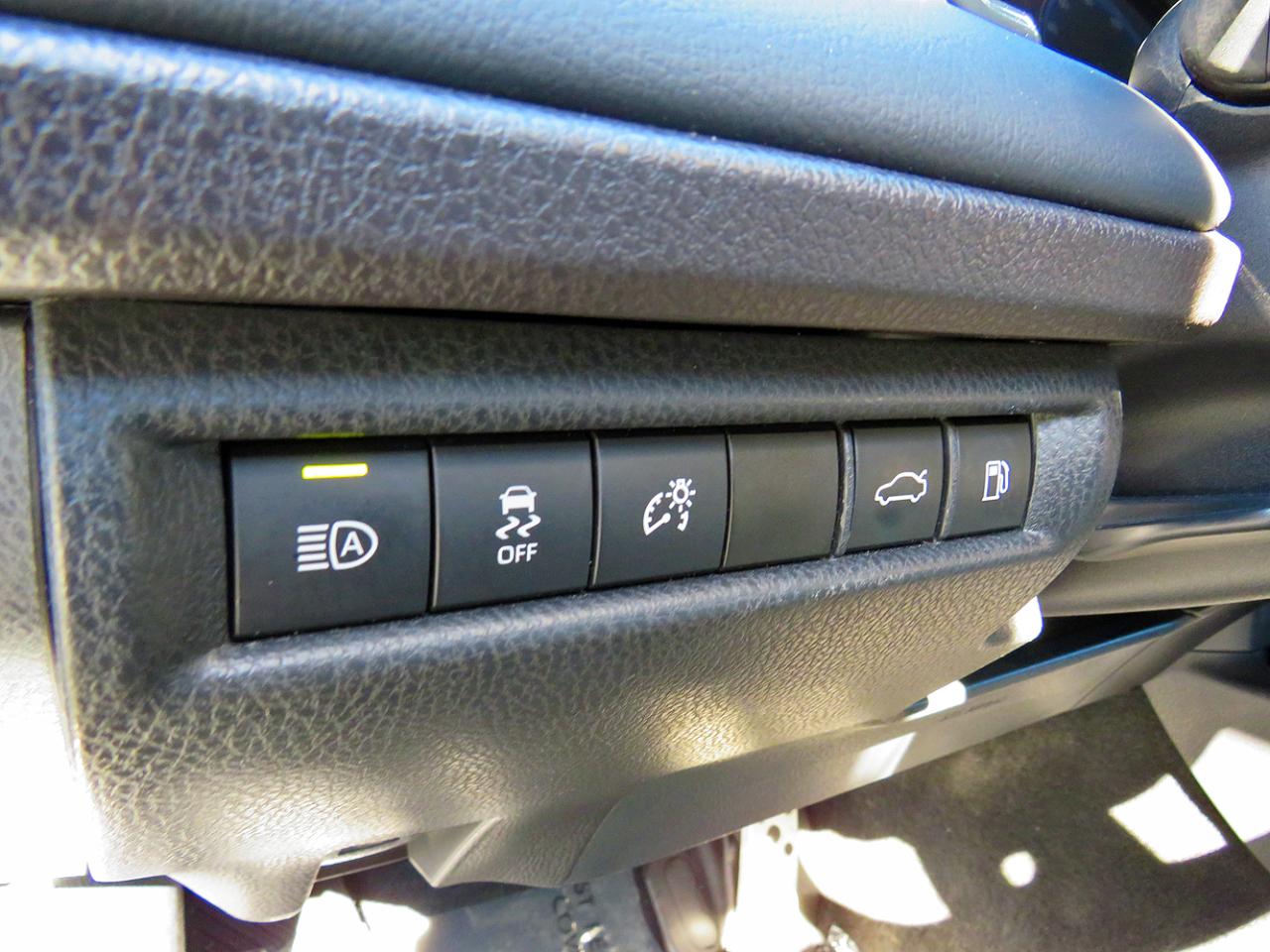 Toyota Camry Hybrid XSE Auto 2025