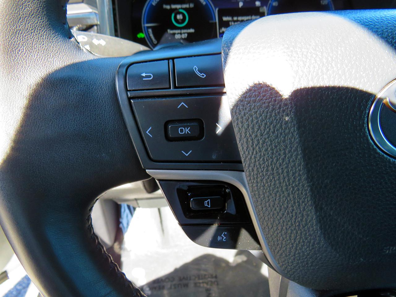 Toyota Camry Hybrid XSE Auto 2025