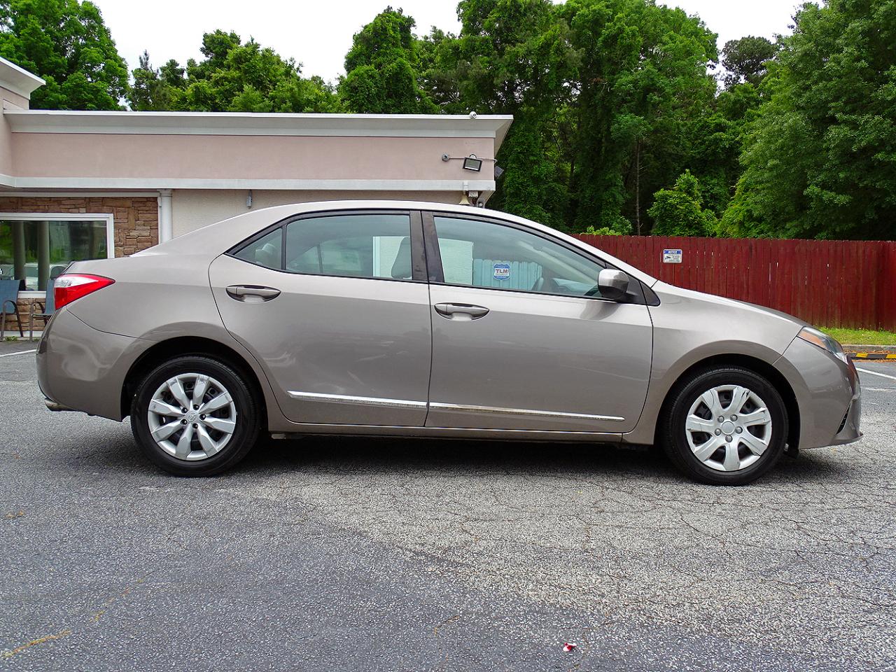 Toyota Corolla 4dr Sdn CVT LE Premium (Natl) 2014