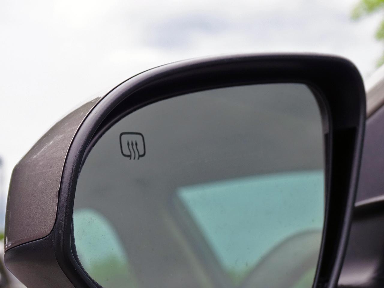 Toyota Corolla 4dr Sdn CVT LE Premium (Natl) 2014