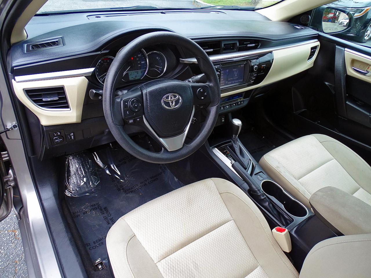 Toyota Corolla 4dr Sdn CVT LE Premium (Natl) 2014