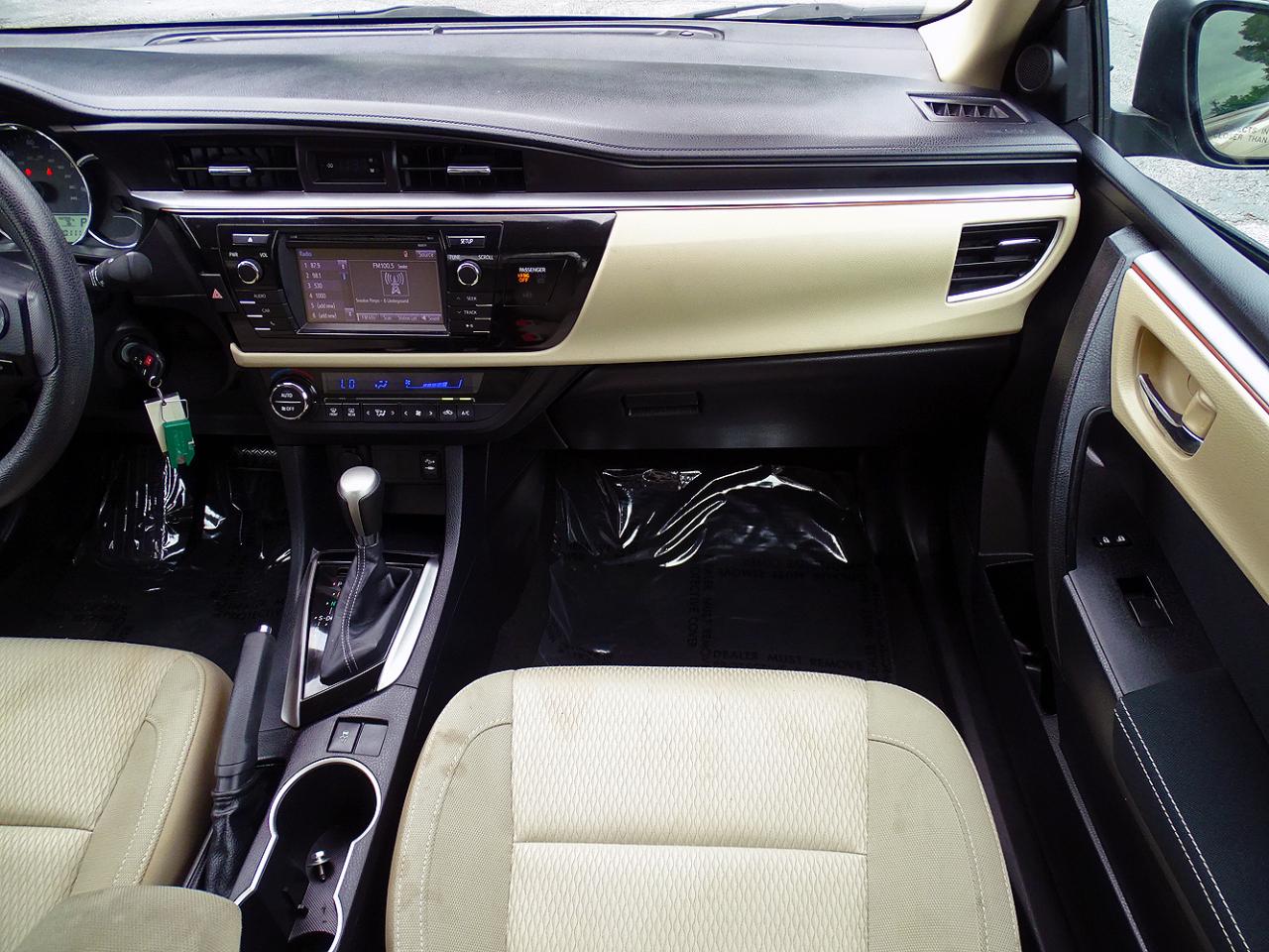 Toyota Corolla 4dr Sdn CVT LE Premium (Natl) 2014