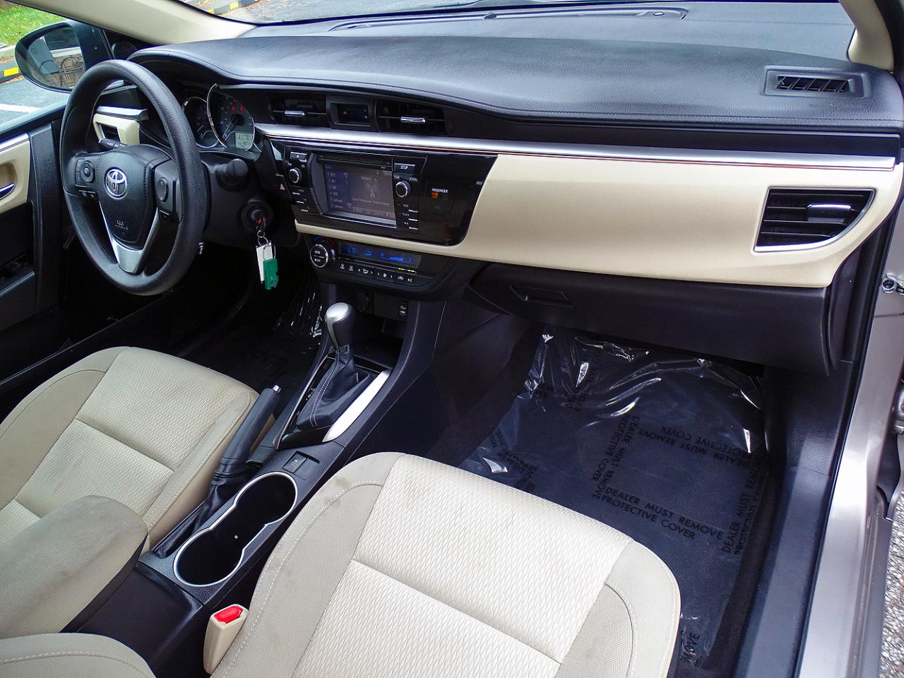 Toyota Corolla 4dr Sdn CVT LE Premium (Natl) 2014