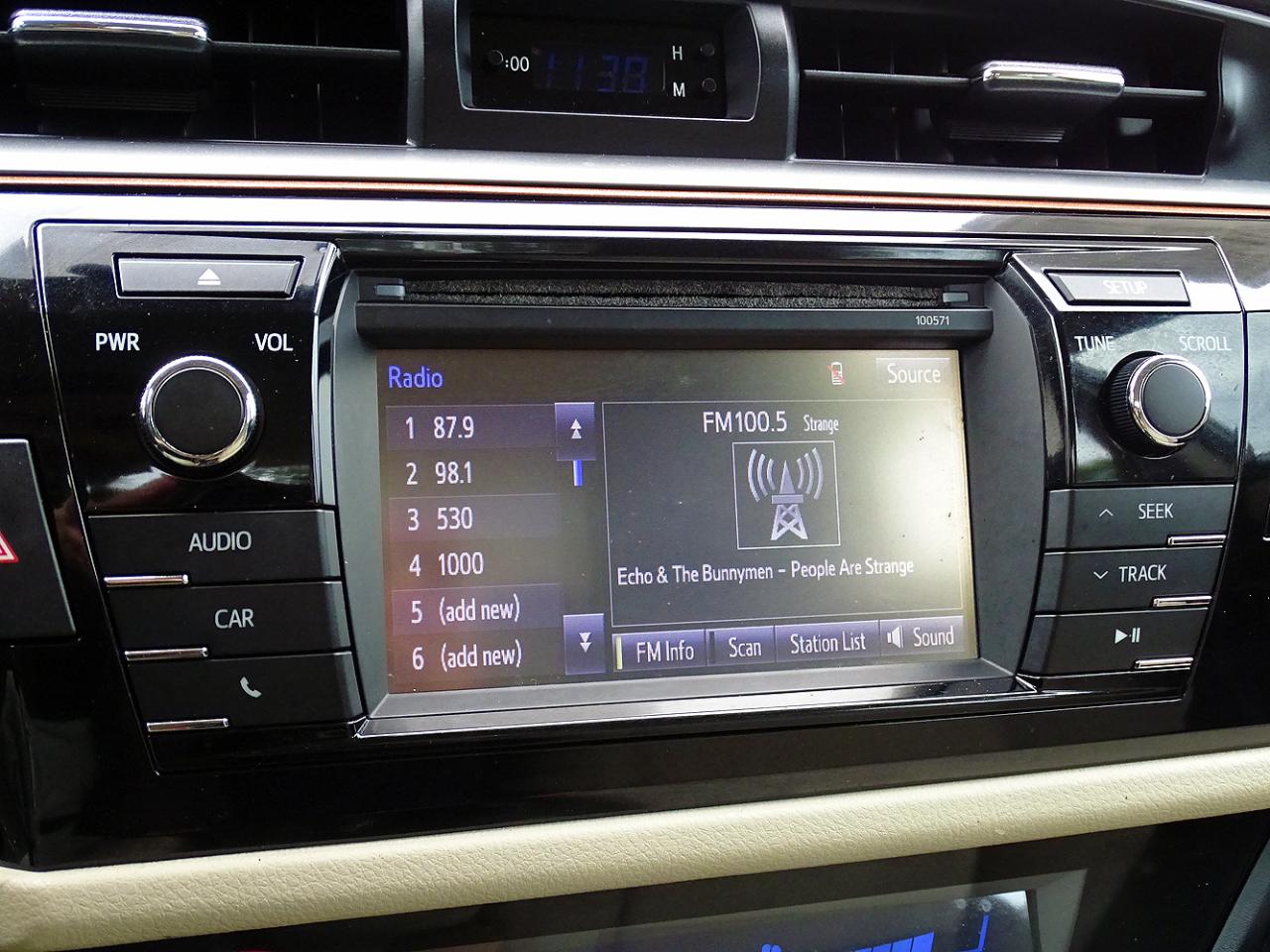 Toyota Corolla 4dr Sdn CVT LE Premium (Natl) 2014