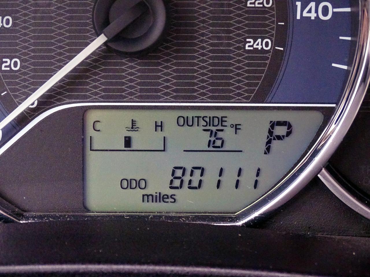 Toyota Corolla 4dr Sdn CVT LE Premium (Natl) 2014