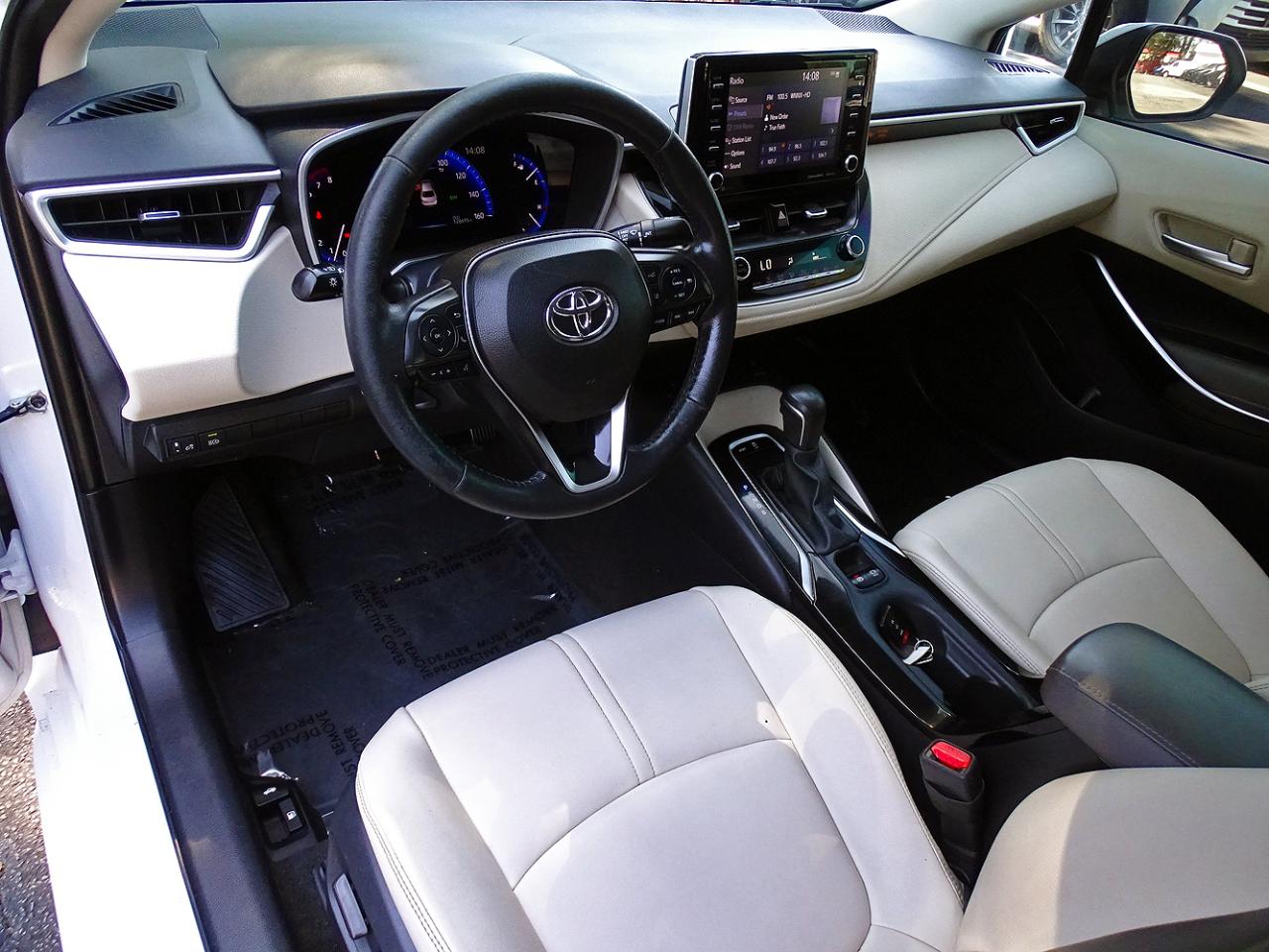 Toyota Corolla XLE 2022