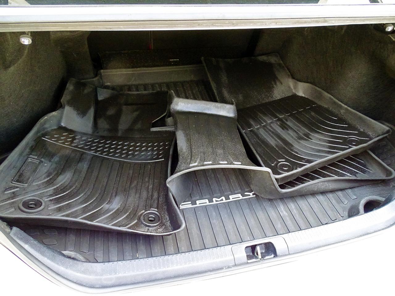 Toyota Camry LE Auto (Natl) 2023