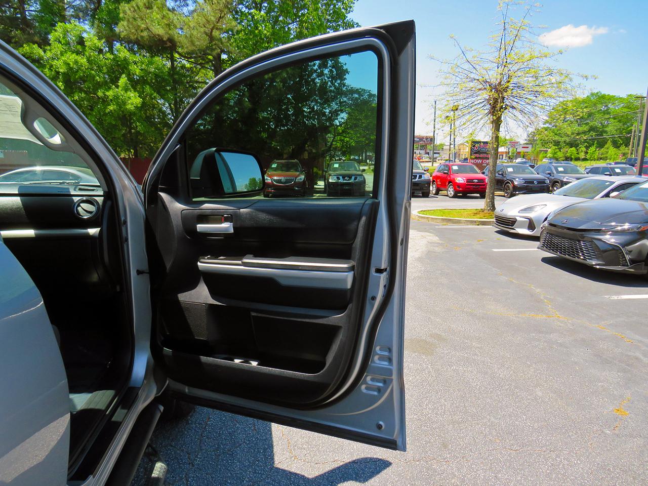 Toyota Tundra 4WD SR5 CrewMax 5.5' Bed 5.7L FFV (Natl) 2021