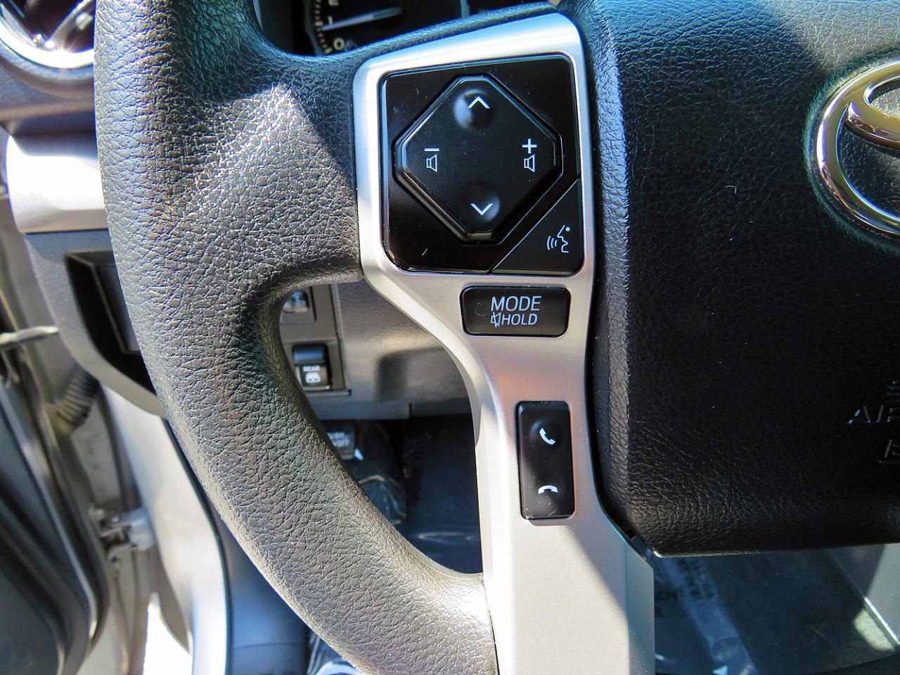 Toyota Tundra 4WD SR5 CrewMax 5.5' Bed 5.7L FFV (Natl) 2021