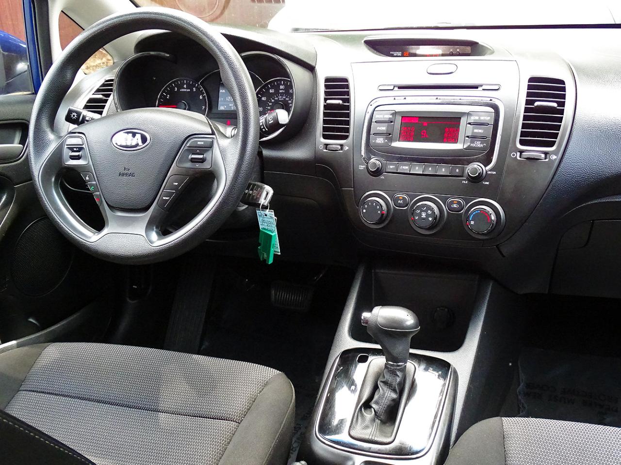 Kia Forte LX Auto 2017
