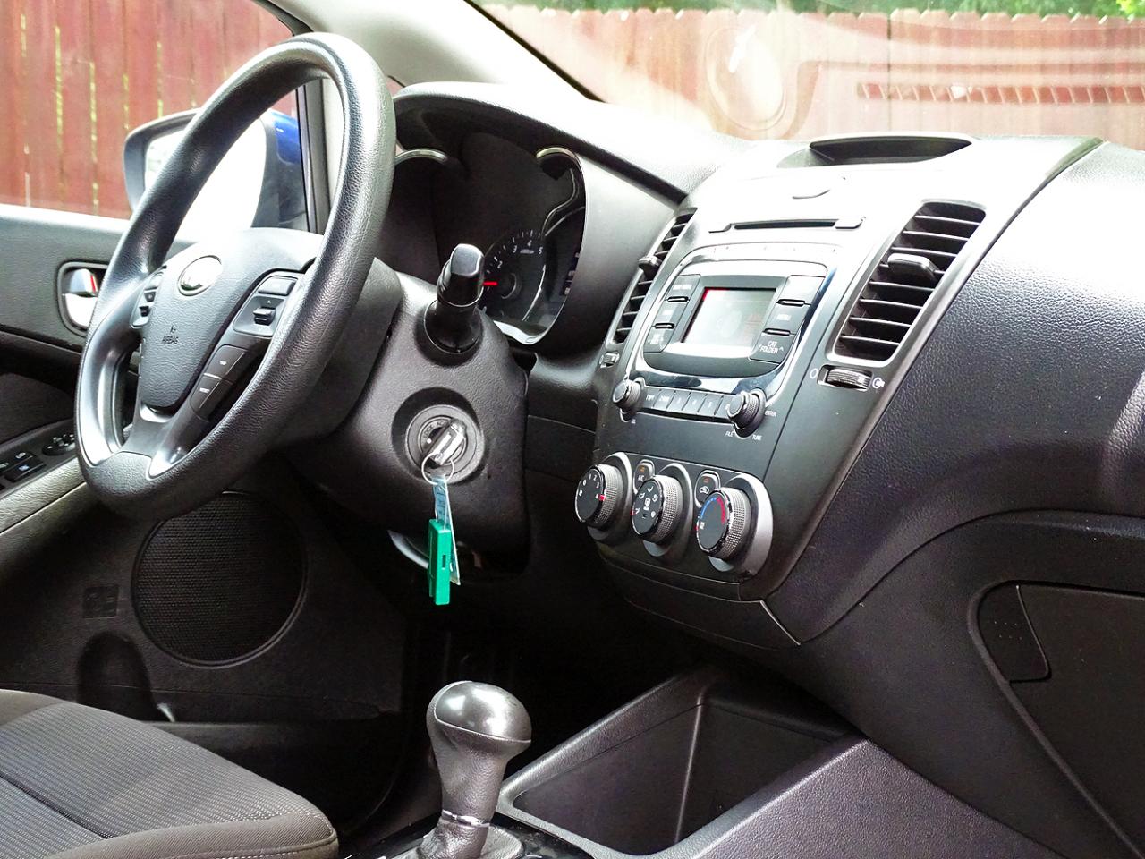 Kia Forte LX Auto 2017