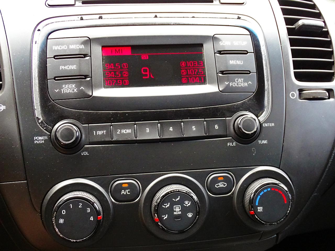 Kia Forte LX Auto 2017