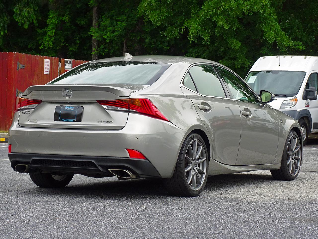 Lexus IS IS 300 F Sport RWD 2018