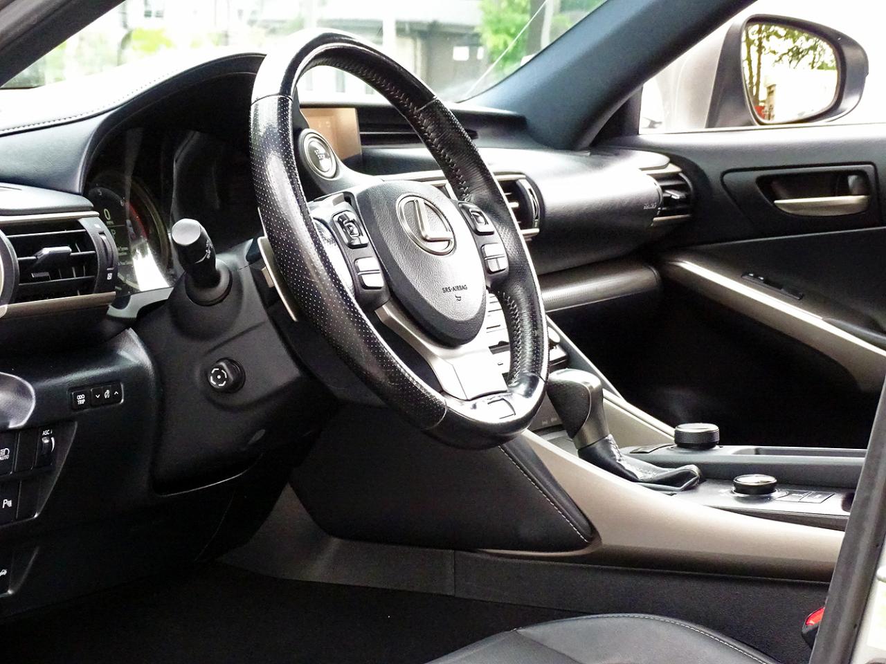 Lexus IS IS 300 F Sport RWD 2018