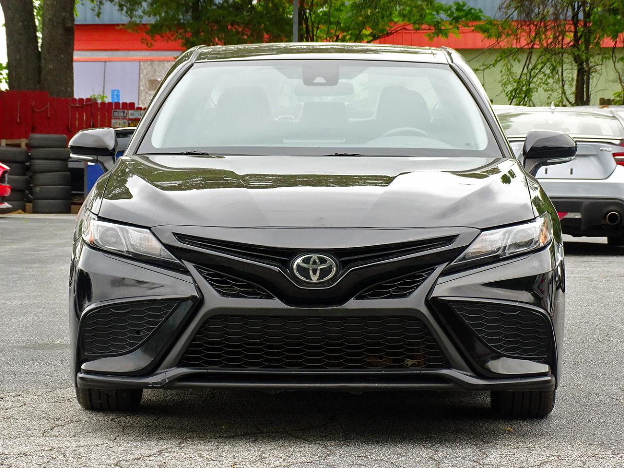 Toyota Camry SE Auto (Natl) 2022