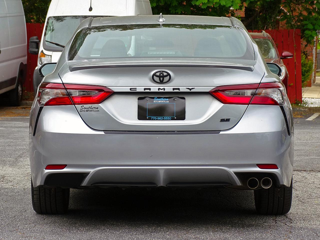 Toyota Camry SE Auto (Natl) 2024