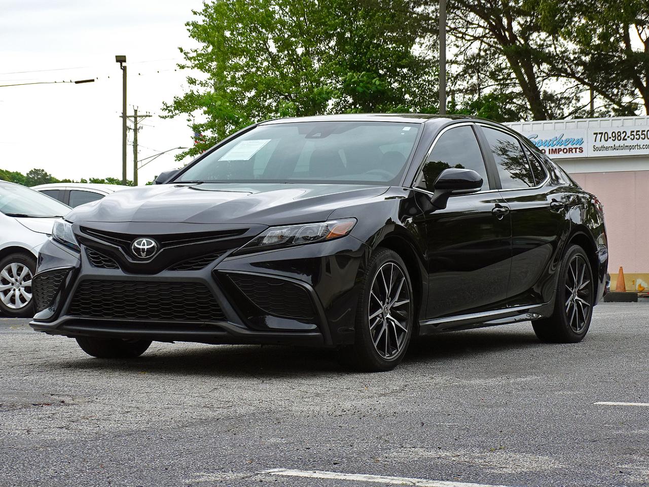 Toyota Camry SE Auto (Natl) 2022