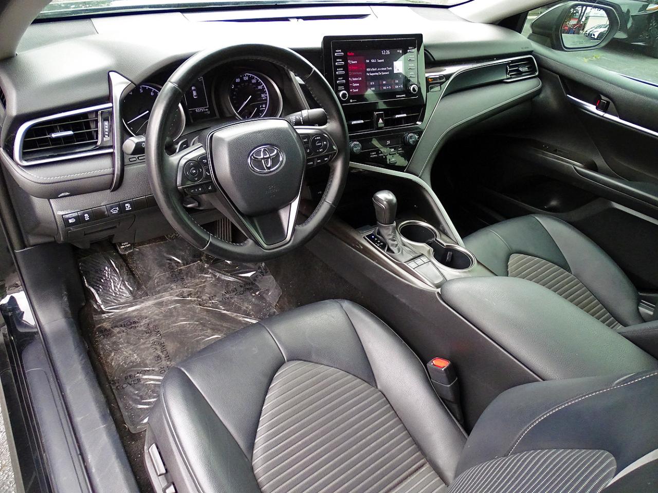 Toyota Camry SE Auto (Natl) 2022