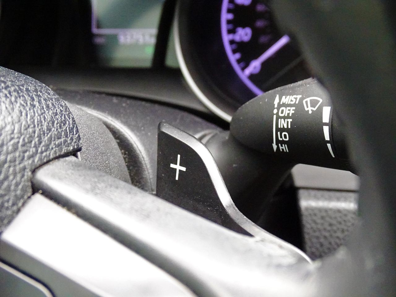 Toyota Camry SE Auto (Natl) 2022