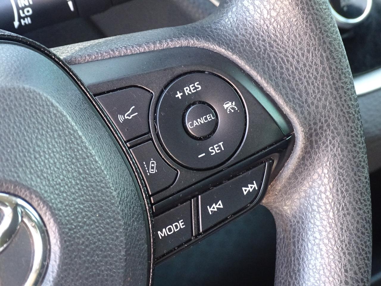 Toyota Corolla LE CVT (Natl) 2021