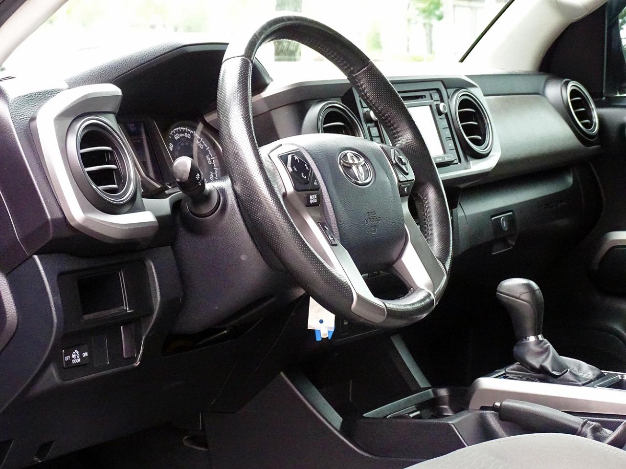 Toyota Tacoma 4WD Double Cab V6 AT TRD Off Road (Natl) 2016