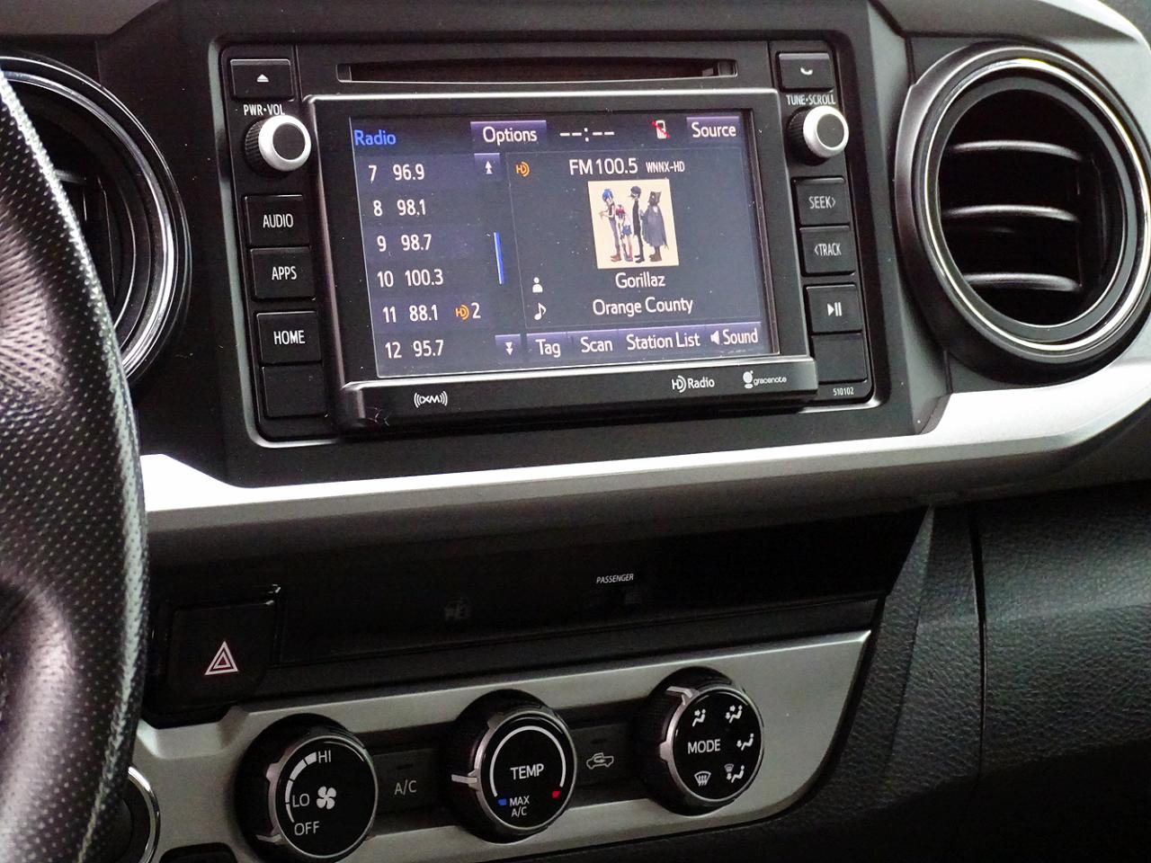 Toyota Tacoma 4WD Double Cab V6 AT TRD Off Road (Natl) 2016