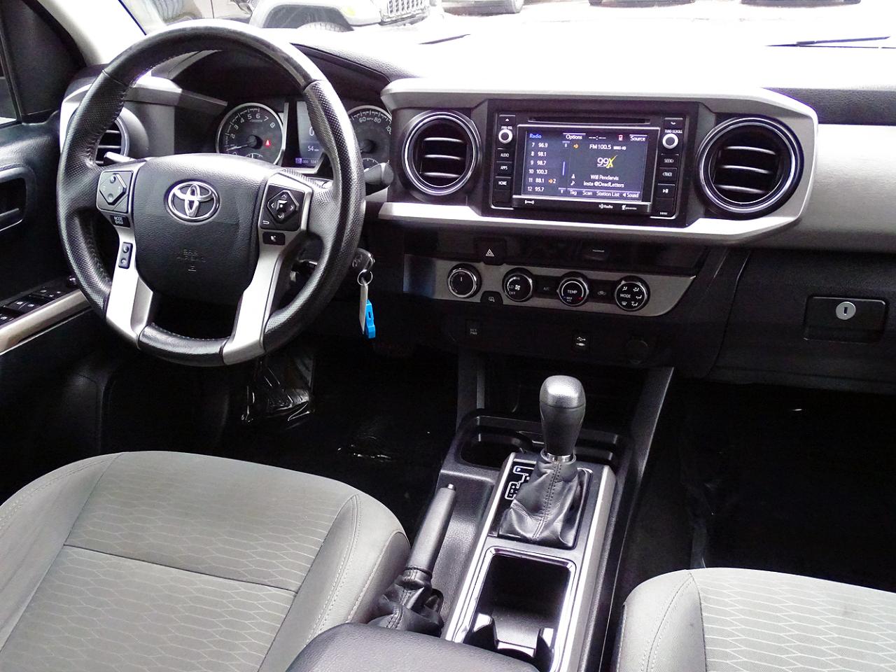 Toyota Tacoma 4WD Double Cab V6 AT TRD Off Road (Natl) 2016