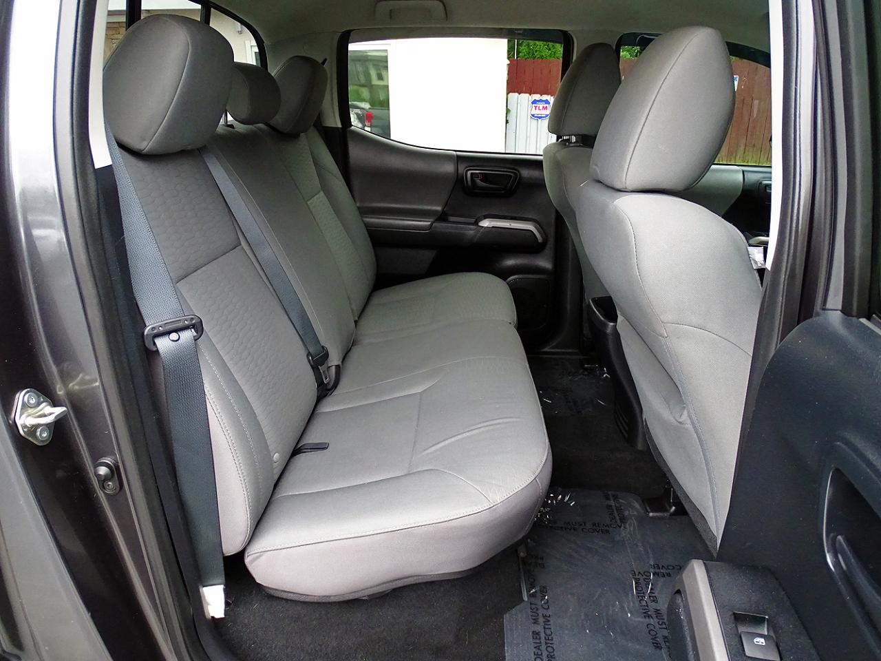 Toyota Tacoma 4WD Double Cab V6 AT TRD Off Road (Natl) 2016